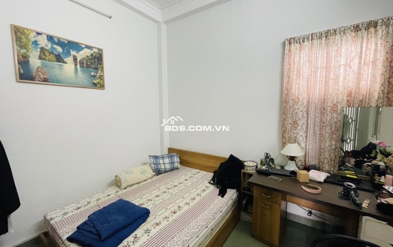 Bán nhà HXH thông 100m ra MT Cách Mạng Tháng Tám, P.5 Tân Bình 50m2, 3Tầng 4PN. Chỉ 9.5 Tỷ còn TL với chính chủ